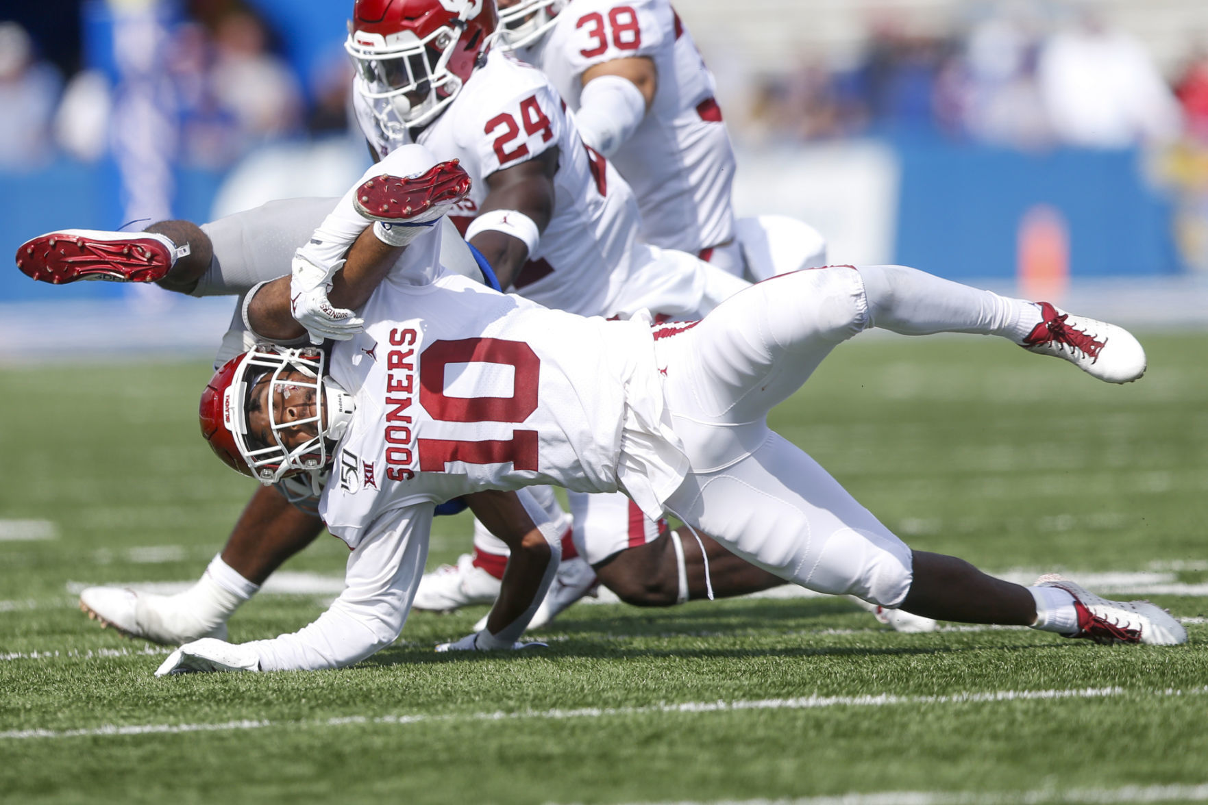 Oklahoma Sooners vs Kansas Jayhawks